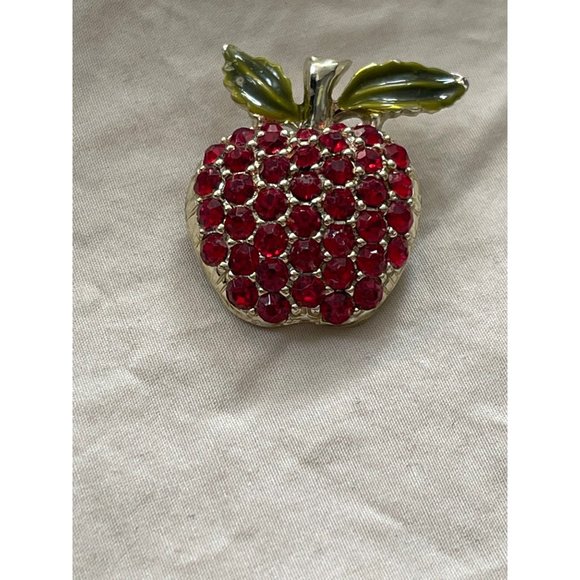Vintage Green Glaze Red Encrusted Rhinestone Gold Tone Apple Shaped Pin/Brooch - Picture 4 of 11